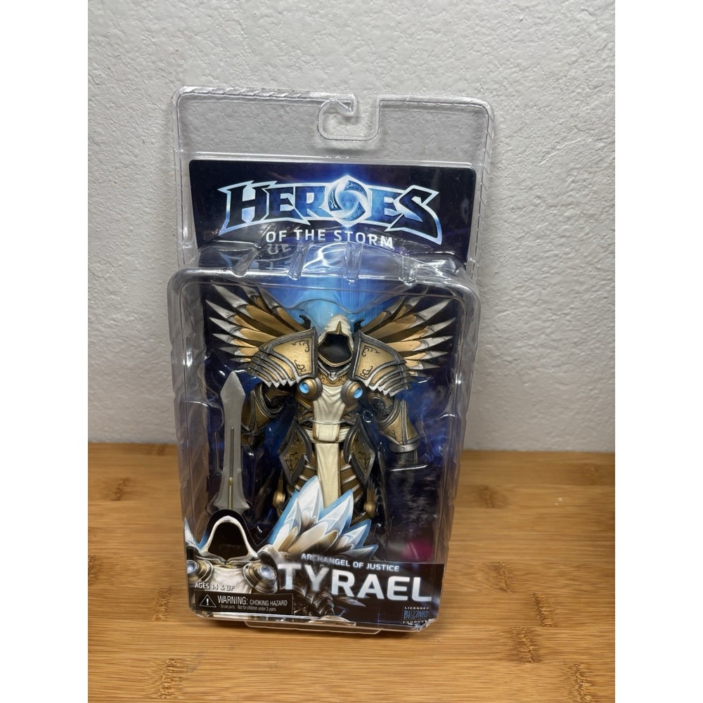 Heroes of the Storm Archangel of Justice Tyrael Neca Action Figure